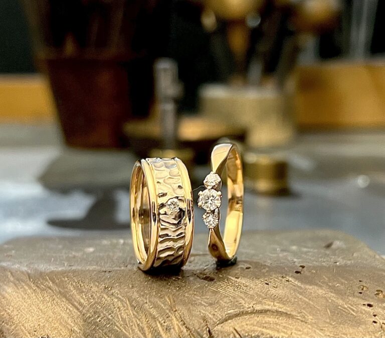 Kihlat ja vihkisormus vaihtoon 25 vuoden jälkeen